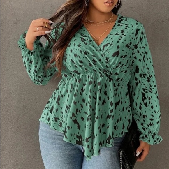 Boho plus size leopard print peplum blouse - Picture 7 of 11
